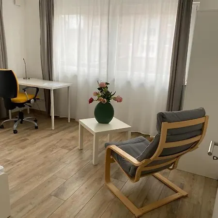 Ferienwohnungen Lamisto am Waldesrand Neckartenzlingen Exterior foto