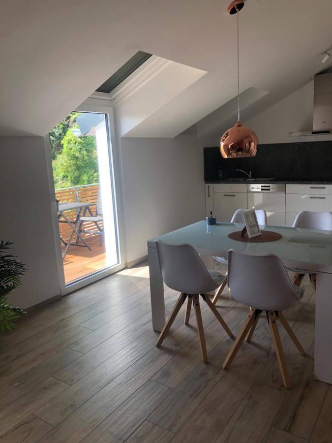 Apartment Lamisto Am Waldesrand Neckartenzlingen